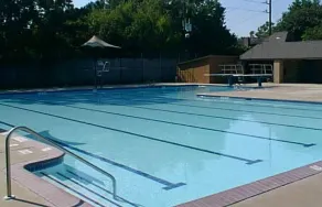 Early in~Late out~No host fees~No extra chores - Image 3