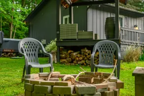 Creekside bungalow with a hot tub, walking distance to downtown Nashville  - Image 5