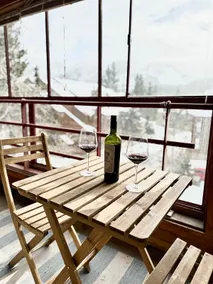 Modern 3BR+Loft Condo, Great Base for Yosemite - Image 2
