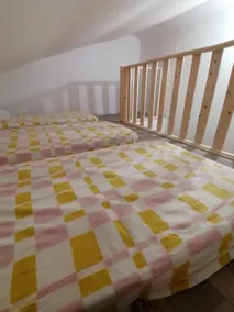 Family home, sleeps 14, private garden - Image 5