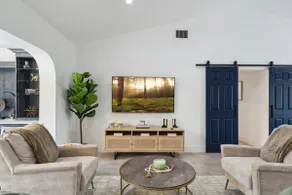 Lighthouse Luxury Escape | *2.7 Miles to Beach* - Image 3