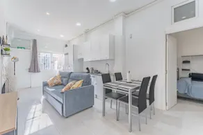 Spacious apartment in Vicálvaro - Image 2