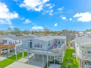 Surfside Beach Pier House Upper Level - Image 2
