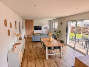 L'Évasion Colorée - Maison Vive et Moderne - Image 4
