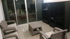2-Bedroom Apartment in the BEST AREA. We issue invoices. - Image 2