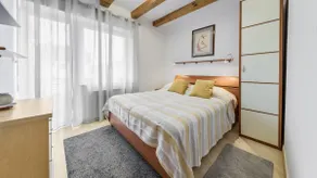 Relaxing Wooden Retreat in Zagreb - Image 2