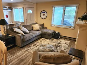 3 bedroom 2 bath sleeps 8 boat parking - Image 2