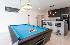 6BR Pool Villa - Karaoke and Pool Table near Golf - Image 4