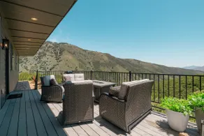 Luxury Julian Home w/ Cedar Tub, View, Horse Stall - Image 3