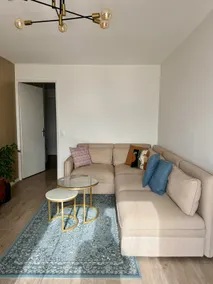 Spacious with panoramic view - Image 2