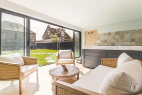 House with Jacuzzi, sauna, hammam - Image 5