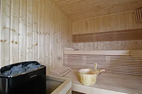 House with Jacuzzi, sauna, hammam - Image 2