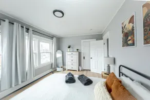 1-BR Modern Cincinnati Retreat w/ Parking - Image 5