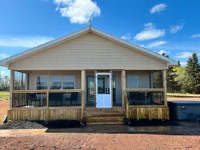 Waterfront access/hot tub - Image 2