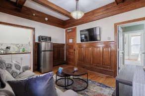 The Lounge on Strathallan - Image 2