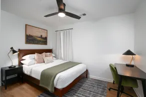Kid & Pet Friendly Townhouse | I-65 + Shops - Image 3