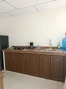 Comfortable independent suite - Image 5