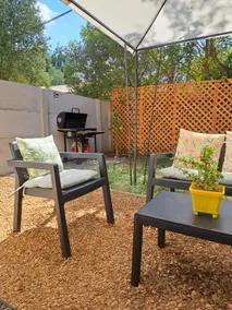 Home & Wine - Image 4