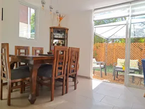 Home & Wine - Image 5