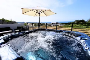 [25% discount for consecutive nights] Luxury villa | Up to 16 people | Jacuzzi | Pets allowed | Hand-held fireworks allowed | Parking for 8 cars - Image 5