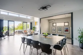 [25% discount for consecutive nights] Luxury villa | Up to 16 people | Jacuzzi | Pets allowed | Hand-held fireworks allowed | Parking for 8 cars - Image 2