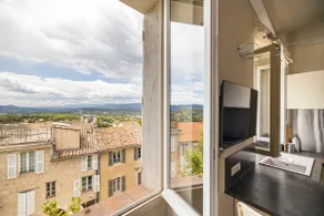 Modern Luxury Heart of Mougins - Image 4