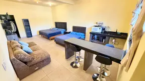 Modern loft 10 min from airport free garage 6 people - Image 2