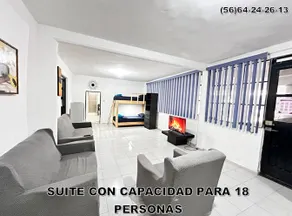 XL Suite · WiFi · Aut. Méx–Qro · Parking · 24/7 - Image 2