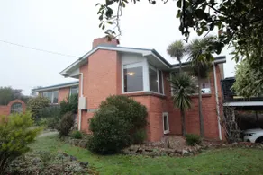Red Robin Family House - Image 3