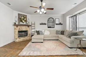 Little Elm Spacious Home Near Venues - Image 3