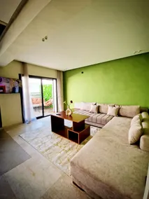 Refurbished studio with large terrace! - Image 4