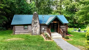 Cozy log cabin with hot tub in Markleysburg! - Image 3