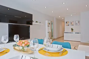 Comfortable and bright apartment near beaches and Valencia - Image 2
