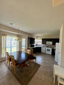 Home Suite Home (Yukon) Near the Lake - Image 3