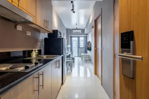 Brand New 1BR @ MOA. Shore 3 w. Netflix! 4 Pax! - Image 2