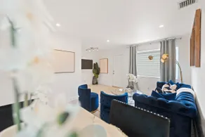 Azure Luxe Stay | 2BR Just 6 Min from Beach - Image 5