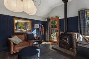 Leura Cabin: luxurious and modern mountain retreat - Image 4
