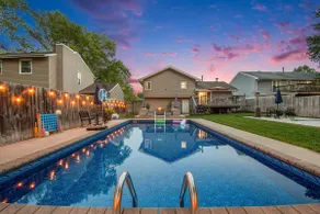 Paradise pool house-Pool is OPEN - Image 3