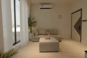 Modern Luxurious 1BR, Penthouse BLISS - Image 3