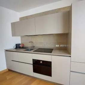 Muse-view apartment with free parking - Image 4