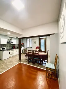 Private accommodation with garden, accessible by code - Image 2