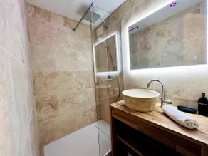 7 Inkermann - Love Room Spa & Sauna - Charpennes - Image 4