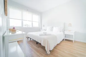 Apartamento Los Castaños Cabañas - Image 2