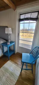 Cottage in the countryside. - Image 4