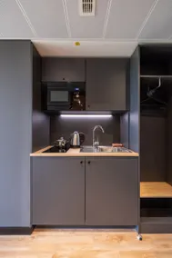 The Base Park View Studio Apartment - Image 2