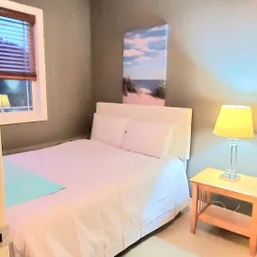 2BR Private Suite | 5 Min to Hwy 1 & Heritage Park - Image 3
