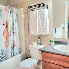 2BR Private Suite | 5 Min to Hwy 1 & Heritage Park - Image 5
