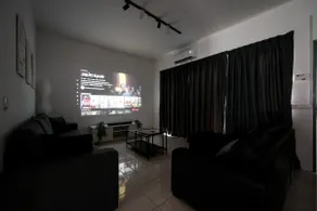 4BR Landed • 8–10 Pax • Near Setia City Mall/SCCC - Image 3