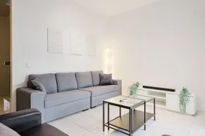 4BR Landed • 8–10 Pax • Near Setia City Mall/SCCC - Image 2