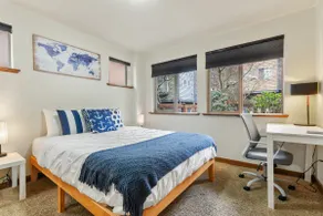 Townhouse West Seattle Abode - Image 3